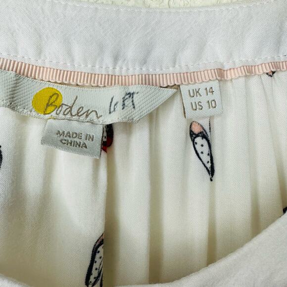 Boden Ballet Flat Novelty Print Lightweight Hidden Buttons Blouse Sz 10 - Picture 4 of 8